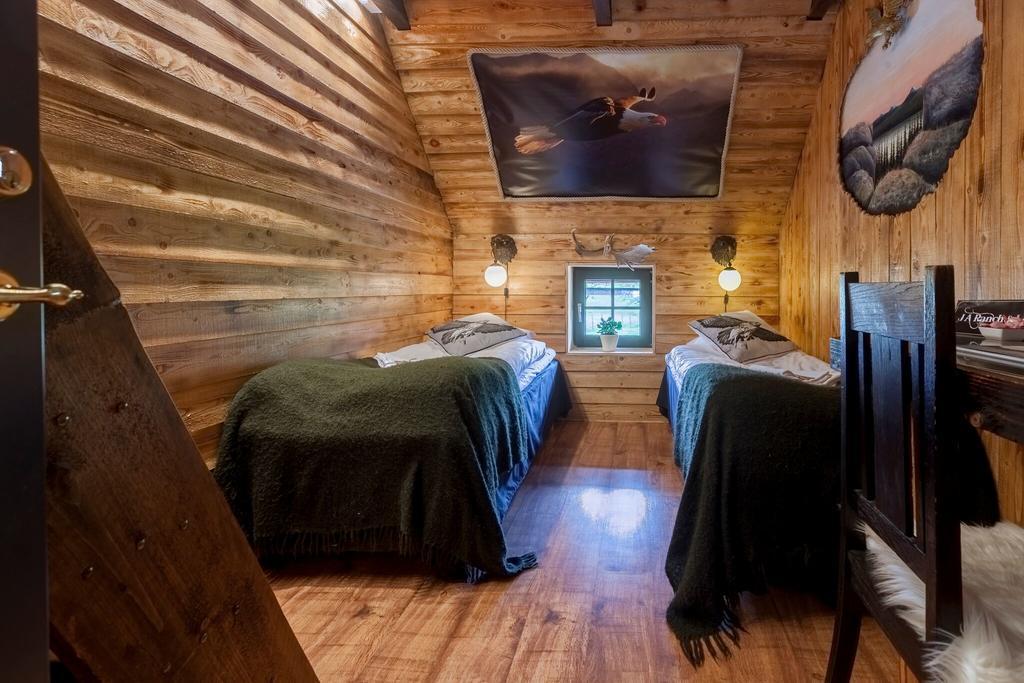 J A Ranch Bed & Breakfast Stromsnasbruk Екстериор снимка